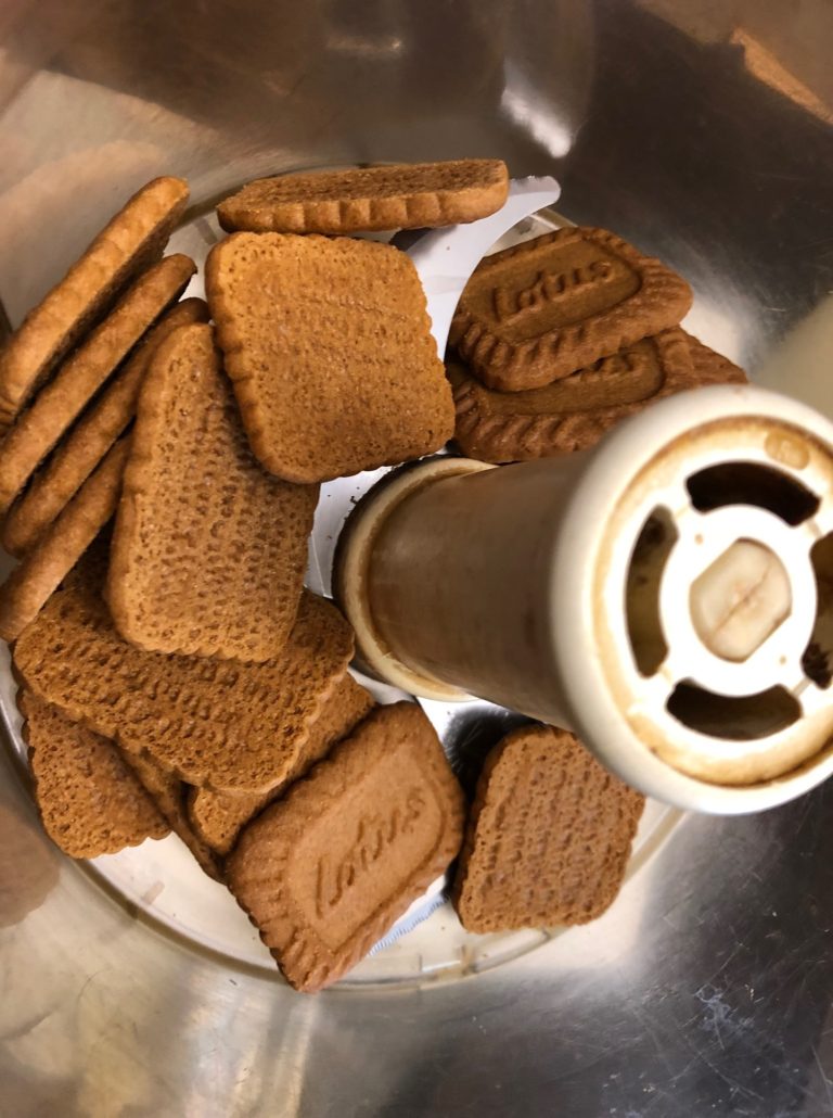 Lotus caramelized cookies