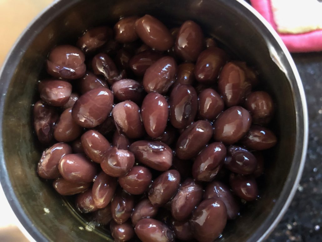 Well rinsed canned black beans