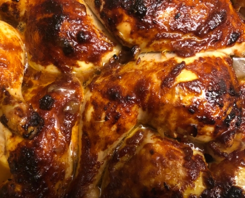 Chicken in Copycat Bone Suckin' Sauce