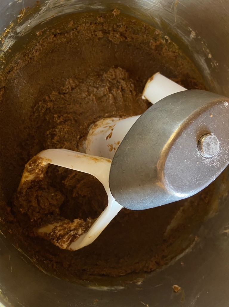 molasses, brown sugar and marg smooth and thick