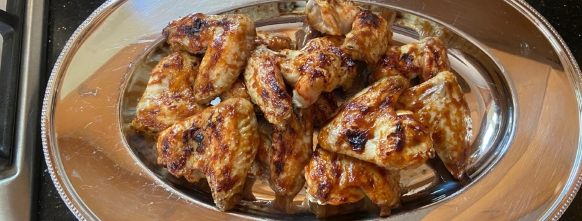 Sticky chicken wings
