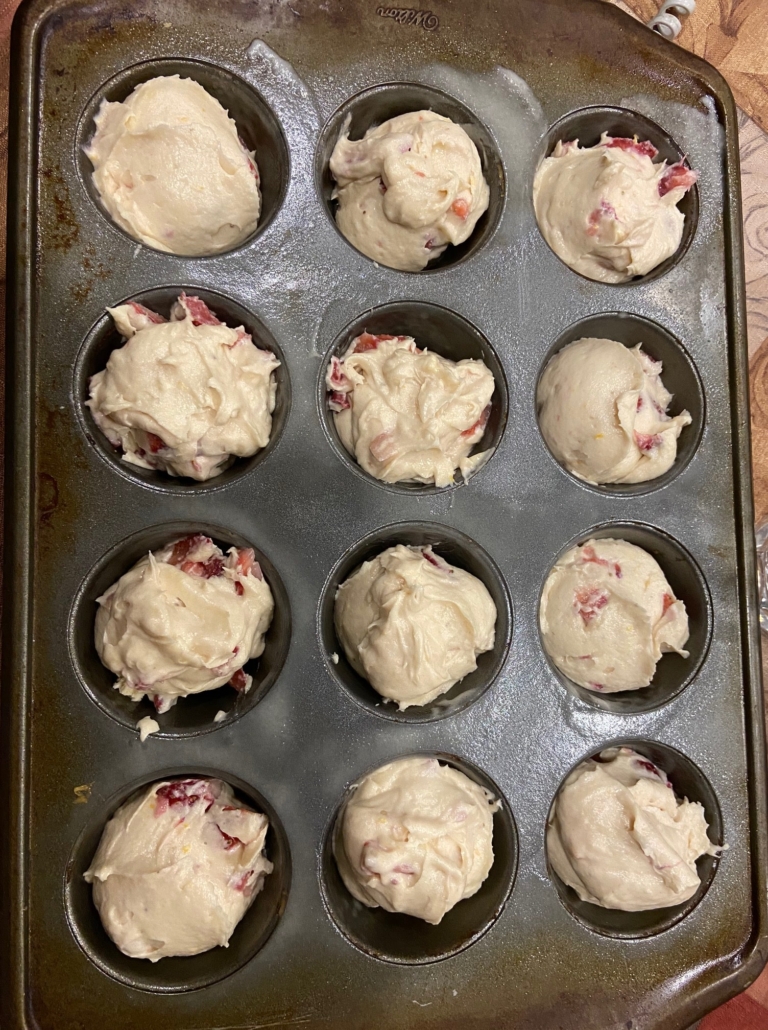 Filled muffin tin