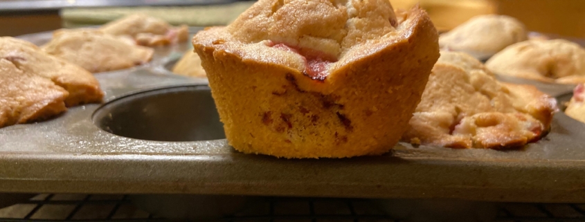 Honeymooner's Strawberry Almond Cupcakes