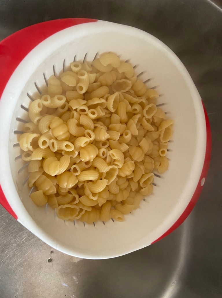 drained and rinsed pasta