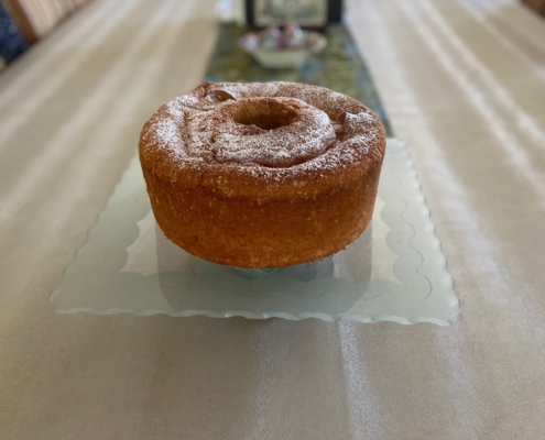 Melt in Your Mouth Pound Cake