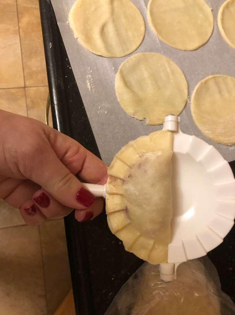 closing and forming the pastry