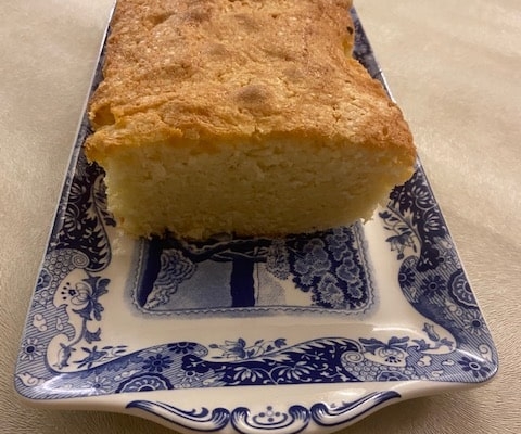 Suzy's Lovely Lemon Pound Cake