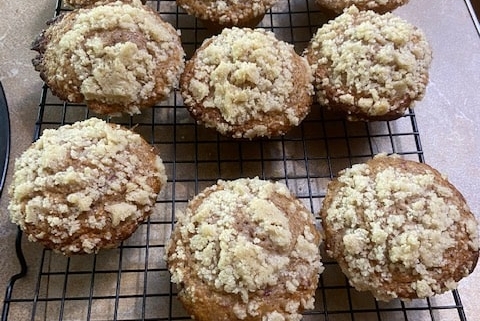 Cranberry Sauce Spice Muffins with Streusel Topping