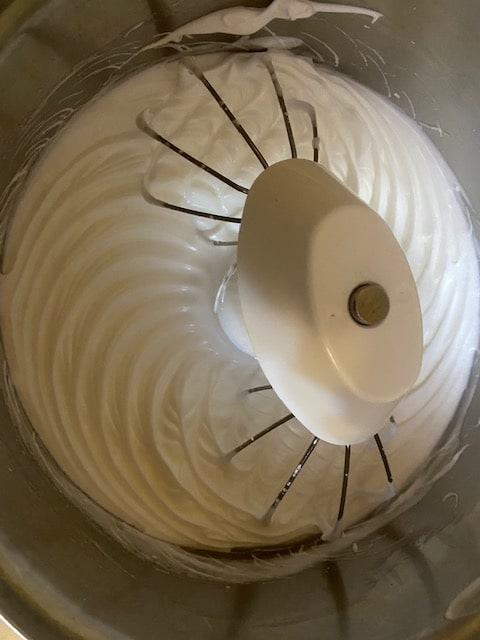 egg whites whipped stiff and glossy