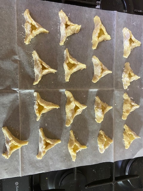 hamantaschen ready to bake