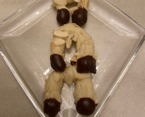 Chocolate dipped almond horns