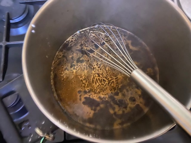 thickening the mixture