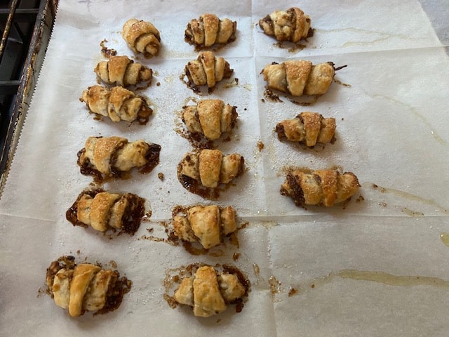 baked rugelach
