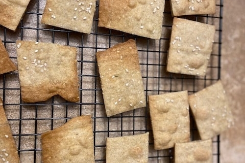 Olive oil crackers