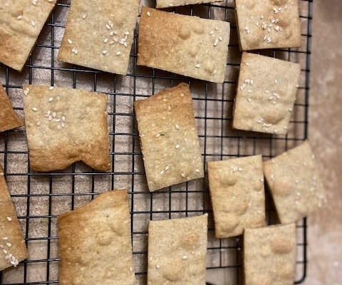 Olive oil crackers