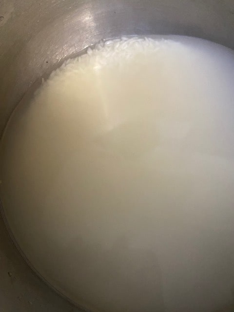 soaking the rice in boiling water