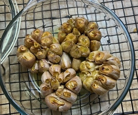 Oven Roasted Garlic Cloves