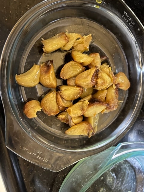 oven roasted garlic cloves out of their skins