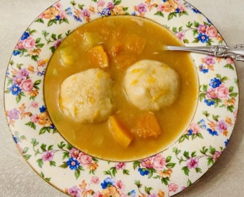 Kubbeh (meat stuffed semolina dumplings) Soup