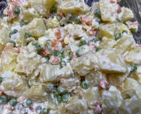 potato salad with peas and carrots