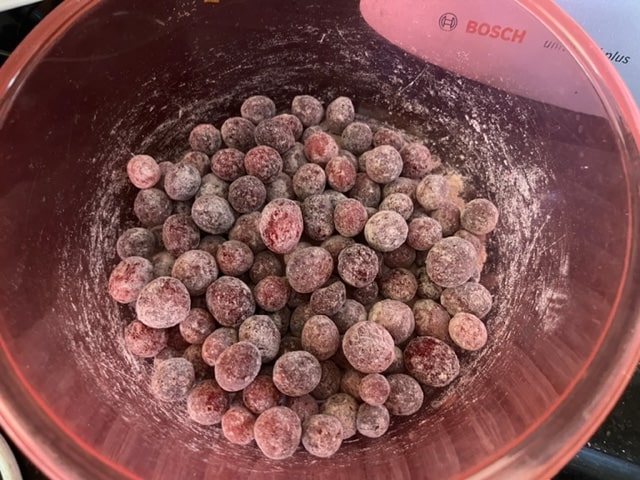 cranberries coated with flour