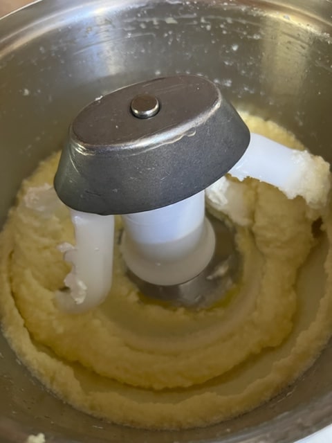 Smooth and thickish 4th egg