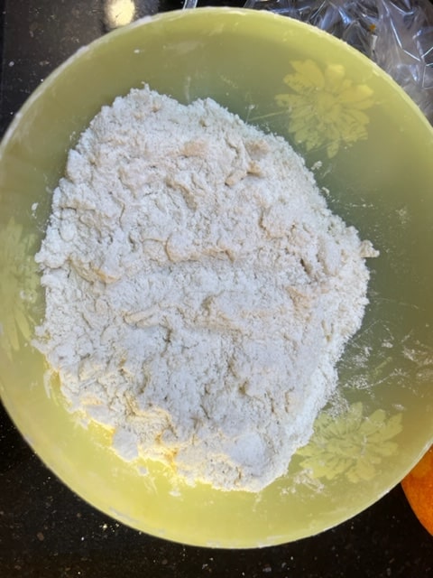 butter incorporated and crumbly