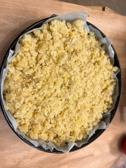 top with other half of crumble