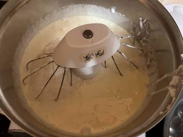 adding flour mixture