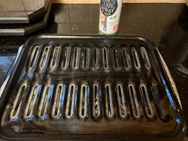 prepared broiling pan