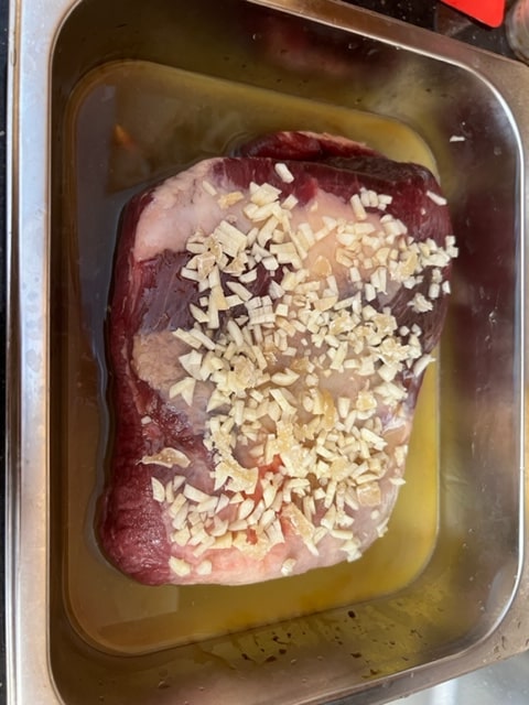 press garlic and ginger into honey