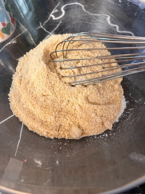 mix the dry ingredients