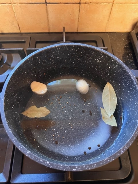 add the vinegar and water