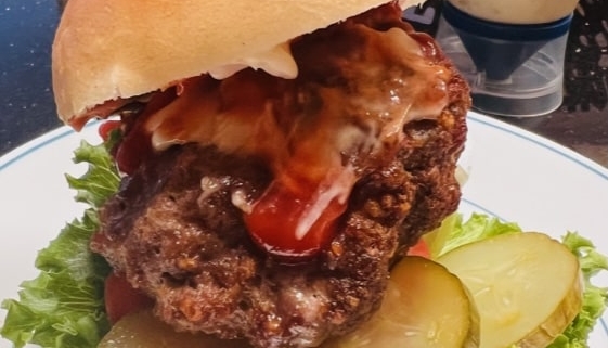 Juicy Broiled Hamburgers