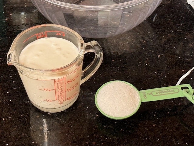 sugar and whipping cream