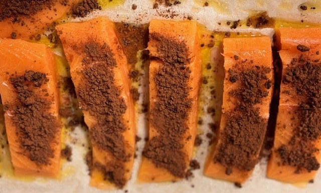 evenly distribute rub mix on fillets