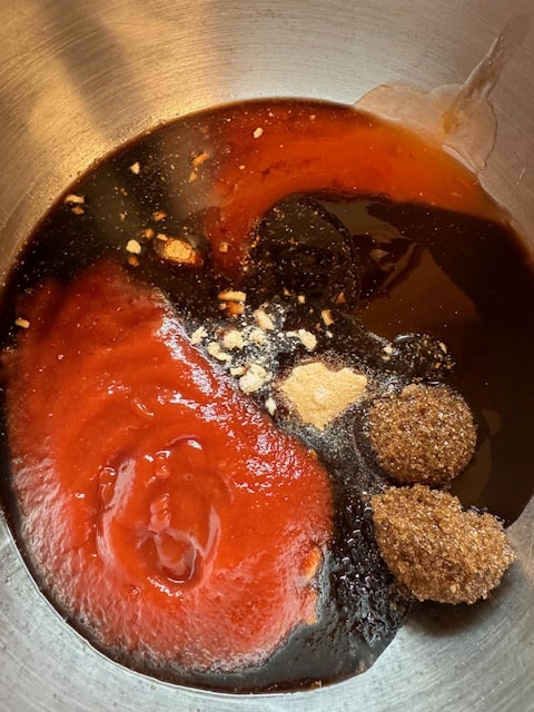 put the sauce ingredients in a bowl