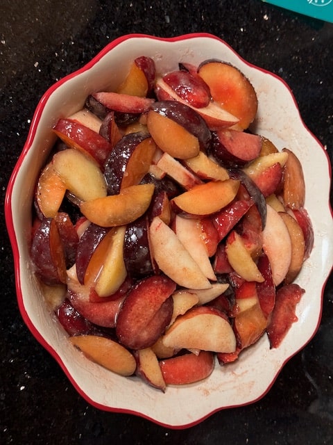 marinated fruit in pie pan