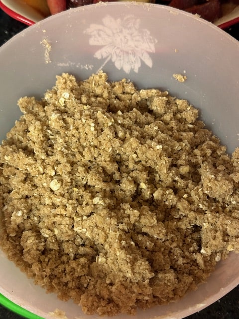 the crumb topping