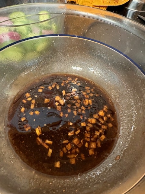 marinade in the bowl