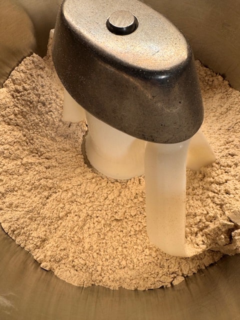 dry ingredients mixed