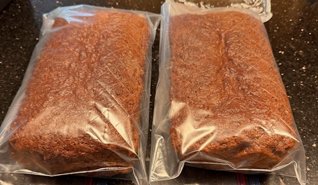 honey cakes ripening