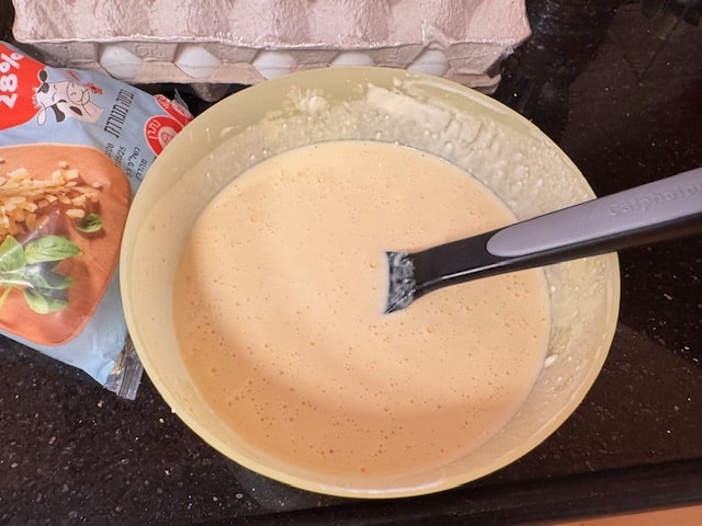 mixture should be lump free and smooth