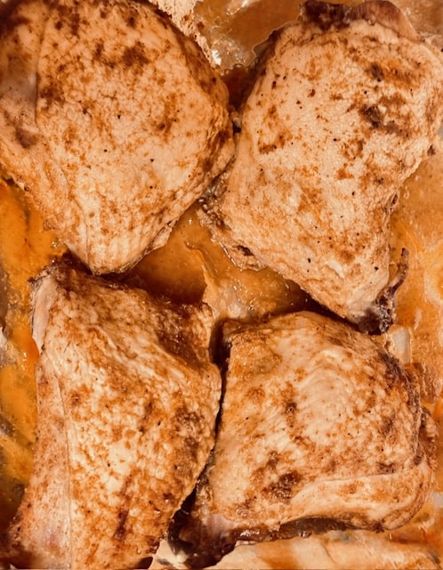 4 cooked chicken thighs, bone in, skin on